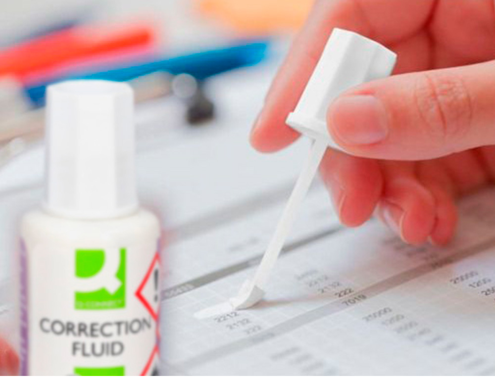CORRECTEUR LIQUIDE Q-CONNECT APPLICATEUR EPONGE FLACON DE  20ML