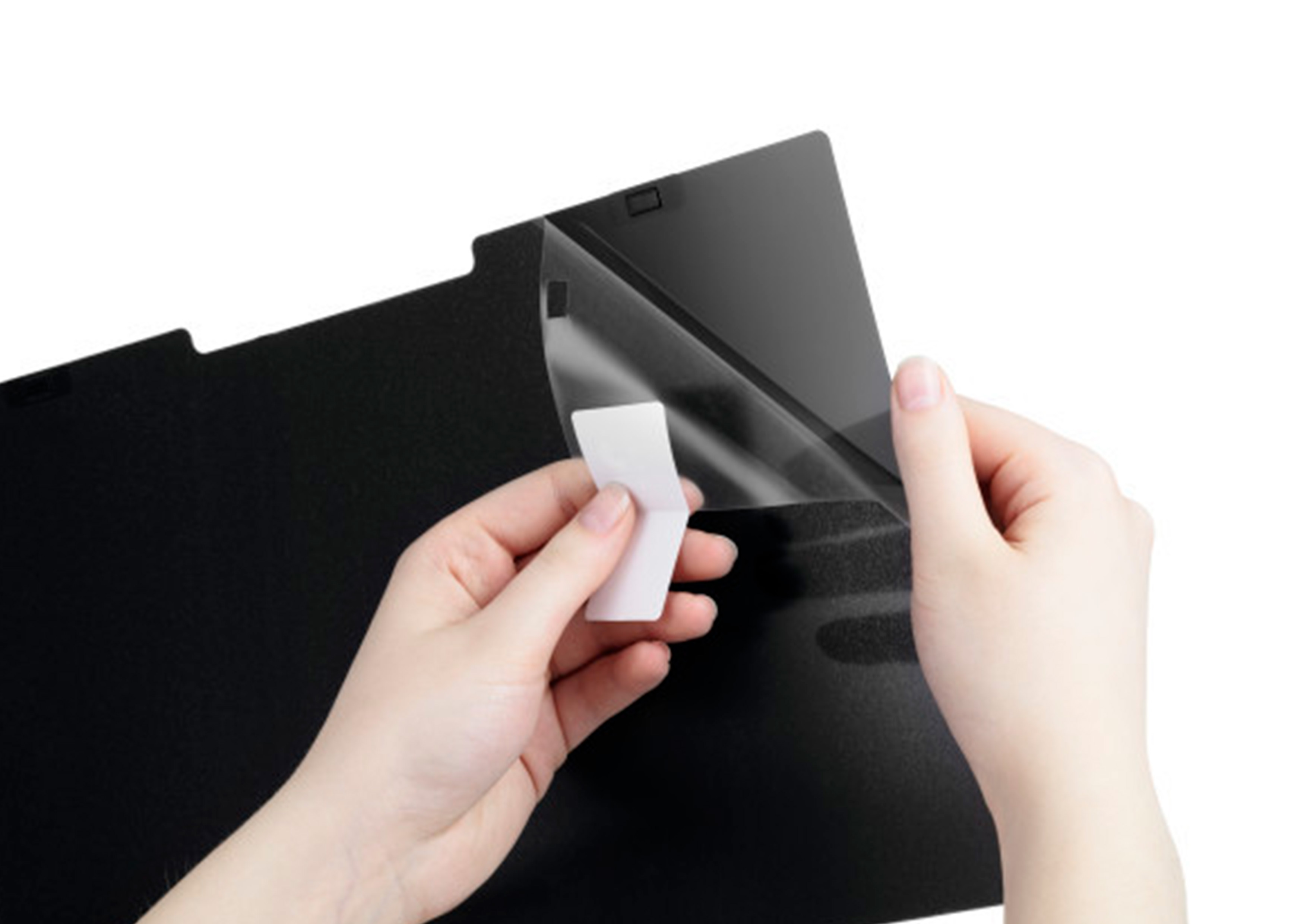 FILTRE CONFIDENTIALITE MAGNETIQUE DURABLE 12,5''     VISION CLAIRE FACE A L ECRAN  OBSCURE SUR LES COTES