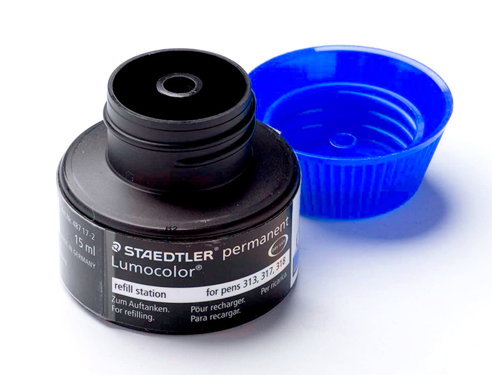 RECHARGE MARQUEUR PERMANENT STAEDTLER LUMOCOLOR 488 48    POUR MARQUEURS COMPACTS 348   FLACON 20ML COLORIS BLEU