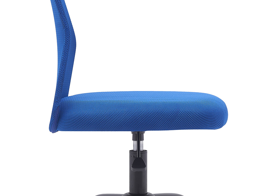 FAUTEUIL OPERATEUR Q-CONNECT PARMA MAILLE BASE METAL SANS  ACCOUDOIRS HAUTEUR MAX 990MM  LARGEUR 480MM PROF 590MM BLEU