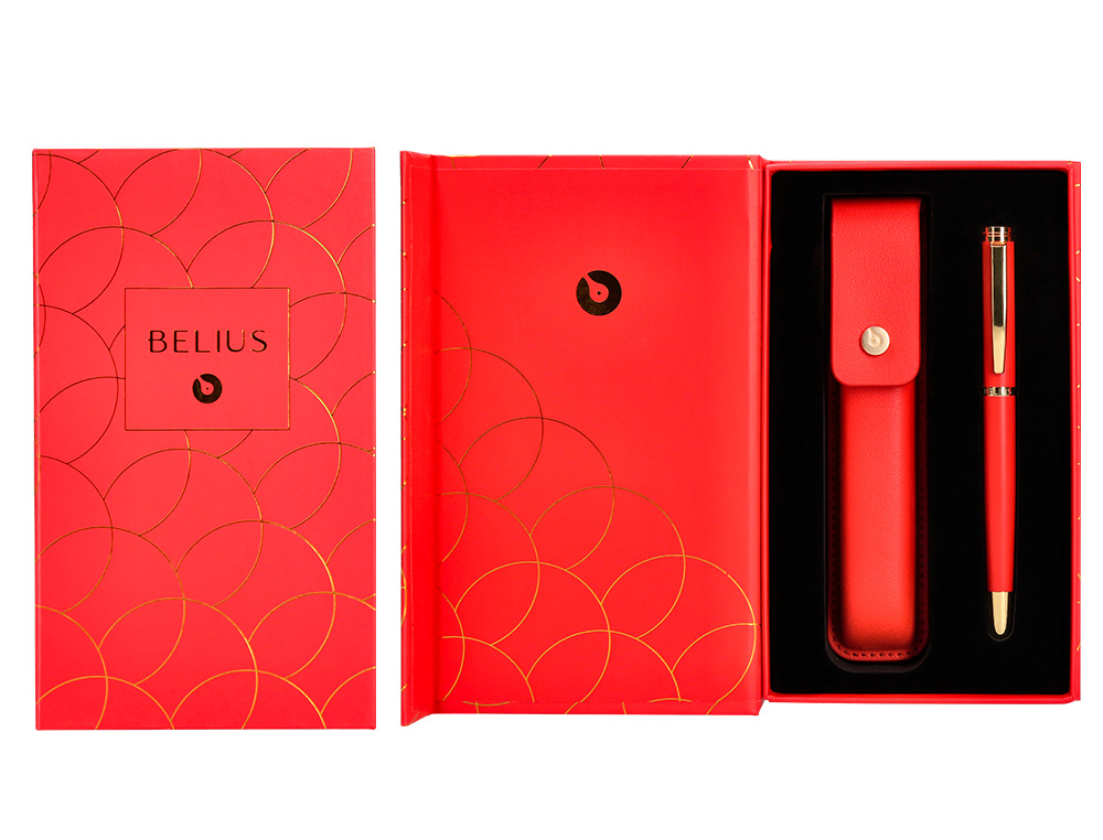 STYLO-BILLE ET ETUI EN SIMILI CUIR BELIUS PASSION ALUMINIUM BROSSE ATTRIBUTS OR ENCRE BLEUE COLORIS ROUGE COFFRET CADEAU
