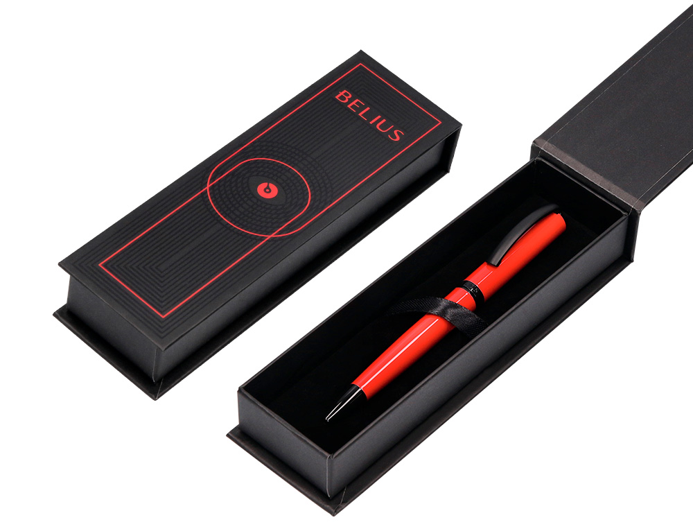 STYLO-BILLE BELIUS TURBO ALUMINIUM TEXTURE POINTILLEE ATTRIBUTS NOIR ENCRE BLEUE COLORIS ROUGE DANS COFFRET CADEAU