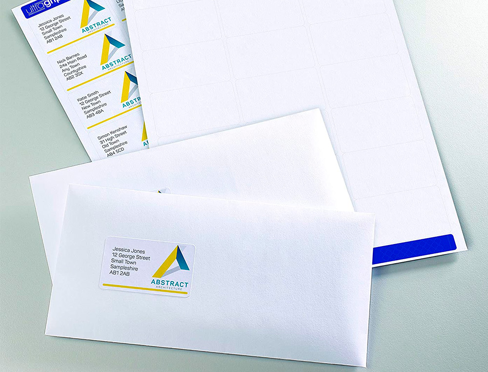 ETIQUETTE AUTOCOLLANTE AVERY ADRESSE LASER BLANC 63,5 X 72MM BOITE DE 1200