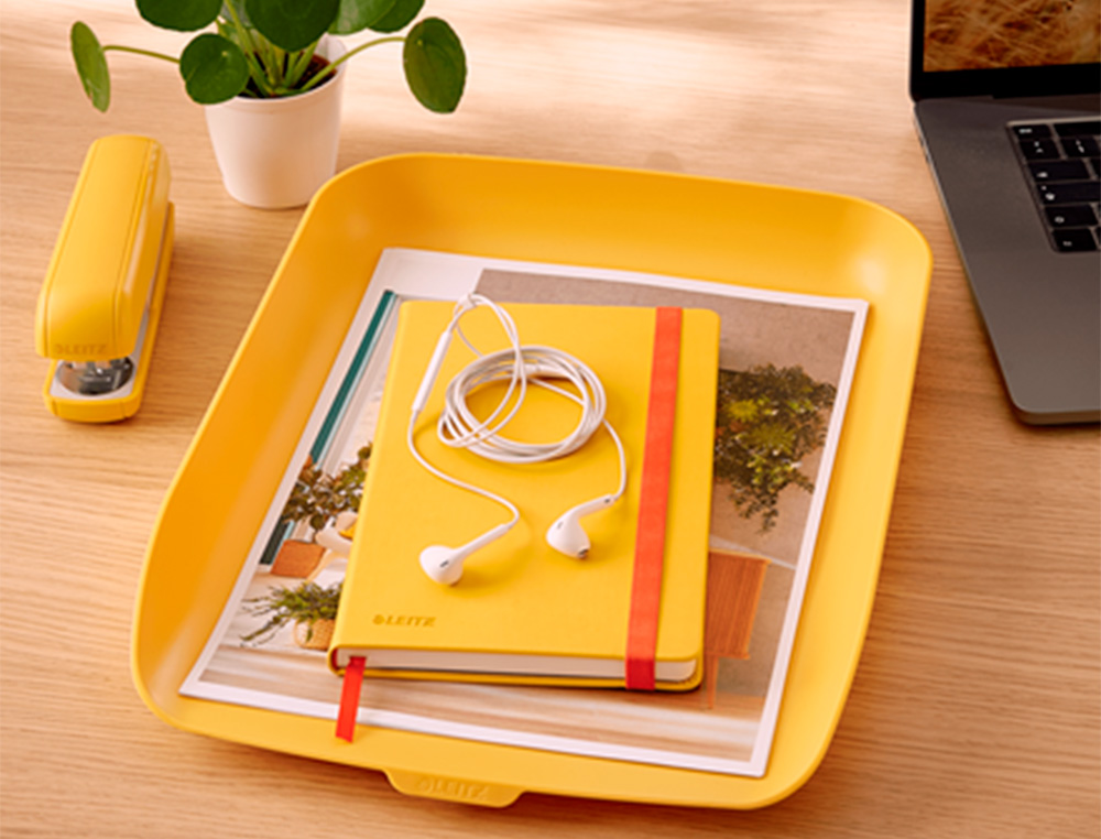 CORBEILLE A COURRIER LEITZ COSY PLASTIQUE JAUNE          358X268X43MM