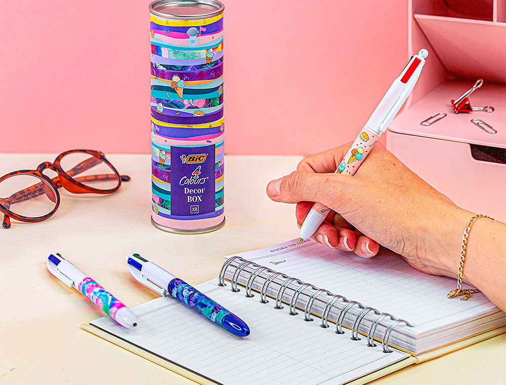 STYLO-BILLE BIC POINTE MOYENNE 1,0MM LOT DE 8 STYLOS COULEURS ASSORTIS BOITE CADEAU