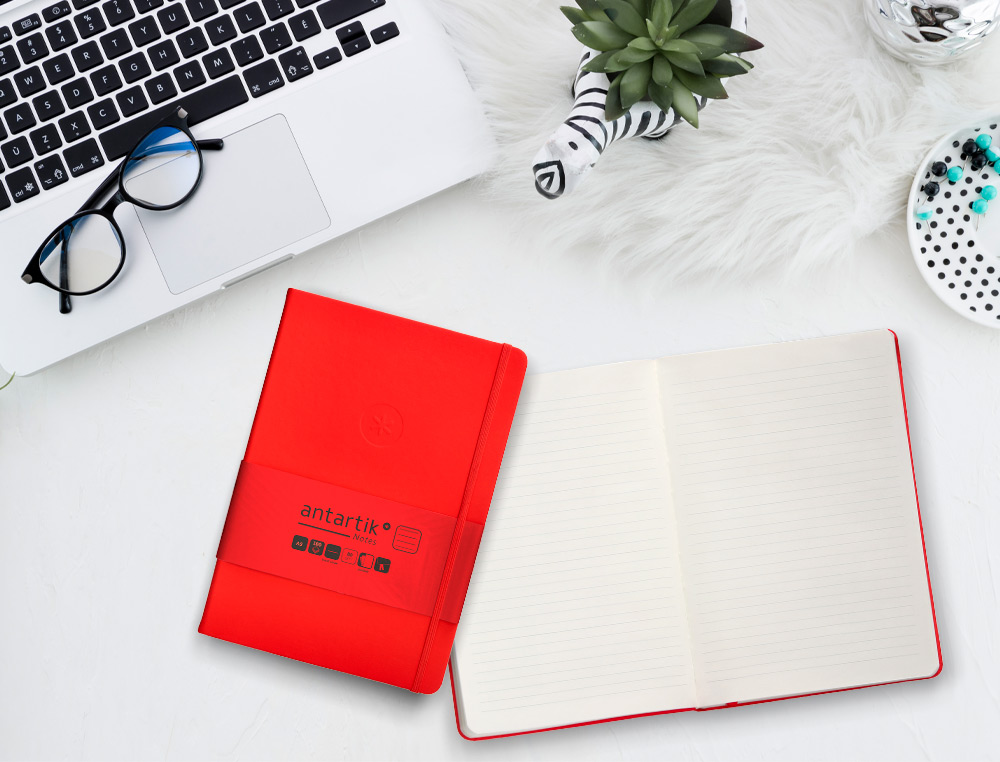 CARNET FERMETURE ELASTIQUE ANTARTIK NOTES COUVERTURE     RIGIDE A5 LIGNE 100 FEUILLES  80GR FSC COLORIS ROUGE