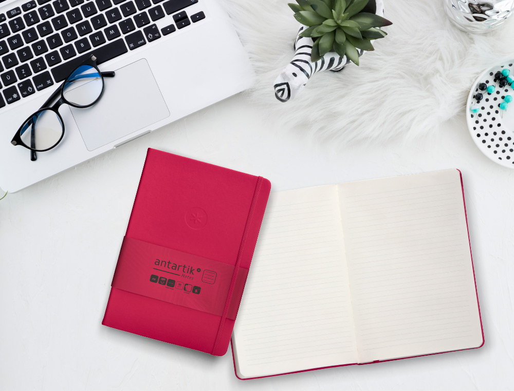 CARNET FERMETURE ELASTIQUE ANTARTIK NOTES COUVERTURE     RIGIDE A5 LIGNE 100 FEUILLES  80GR FSC COLORIS FRAMBOISE