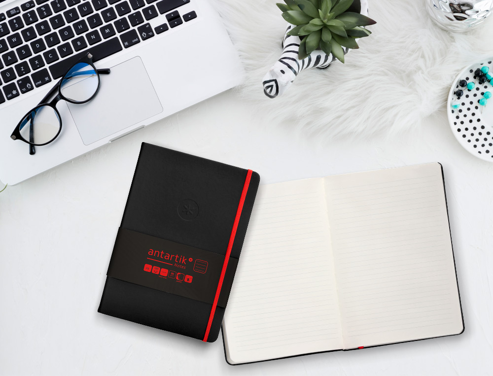 CARNET FERMETURE ELASTIQUE ROUGE ANTARTIK NOTES          COUVERTURE RIGIDE A5 LIGNE 100FEUILLES 80GR FSC COLORIS NOIR