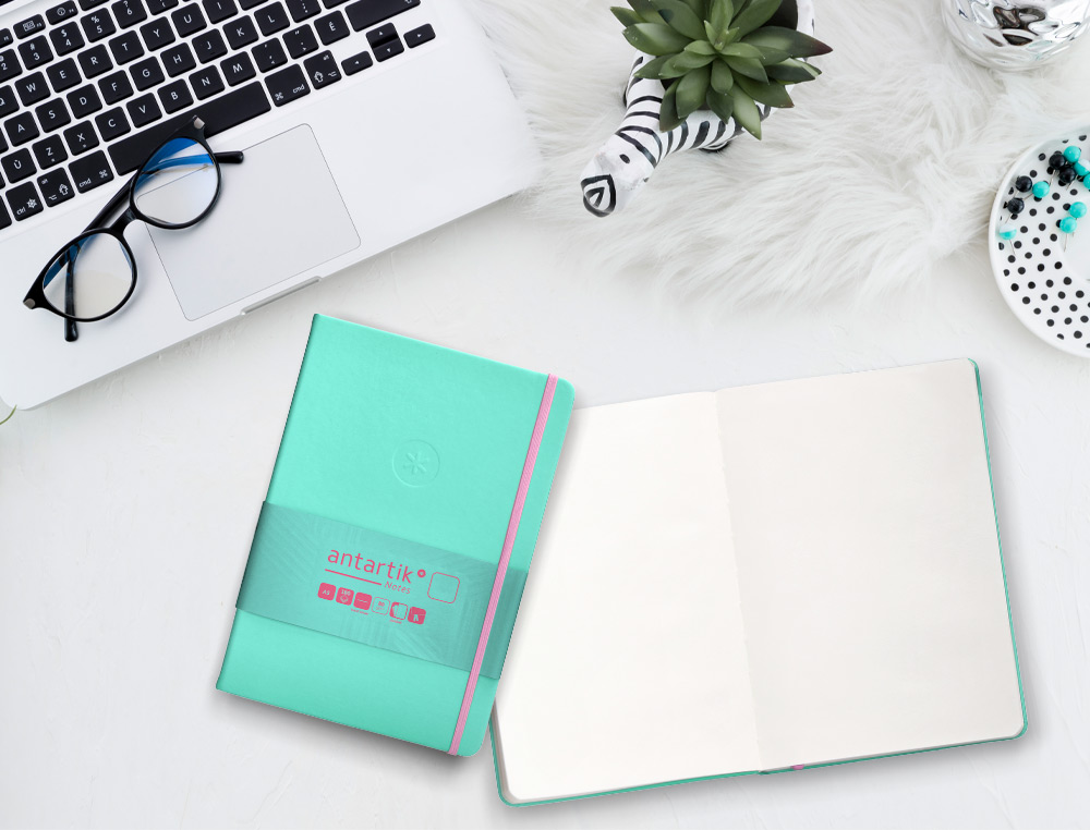 CARNET FERMETURE ELASTIQUE ROSE ANTARTIK NOTES COUVERTURE RIGIDE A5 PAPIER UNI IVOIRE 100 FEUILLES 80GR FSC TURQUOISE
