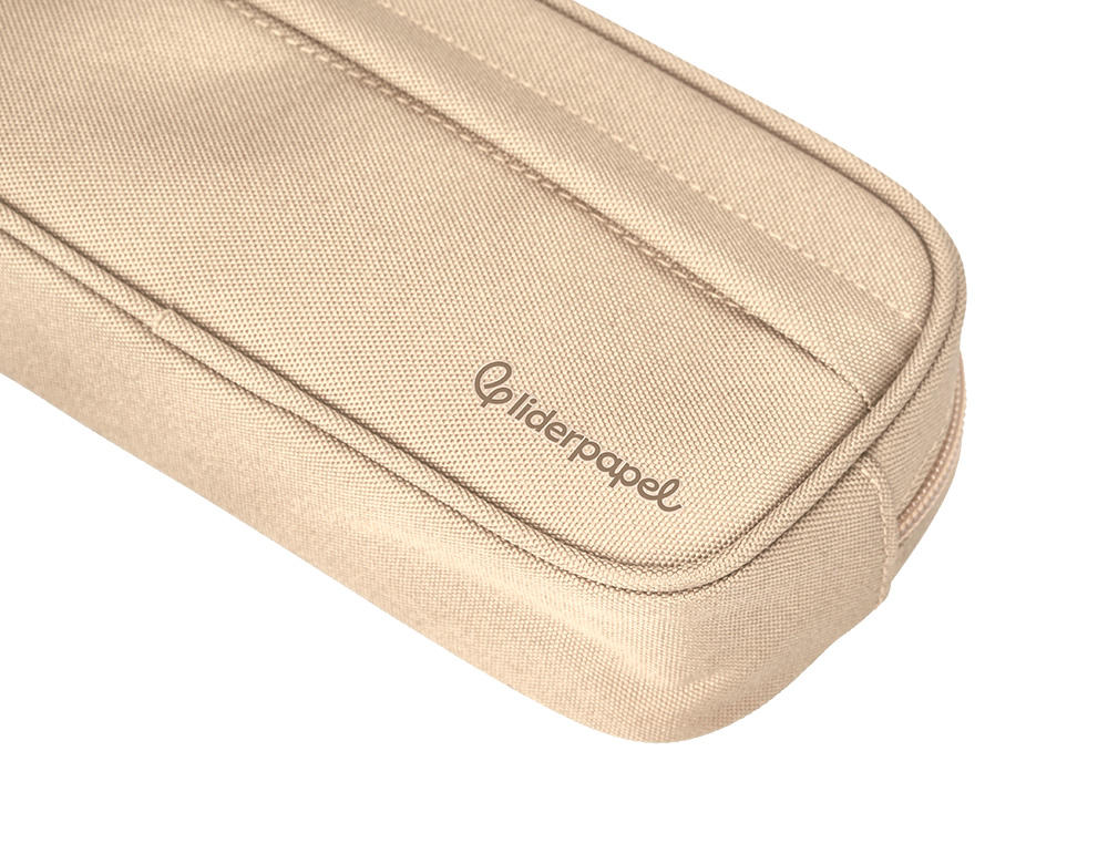 FOURRE-TOUT LIDERPAPEL RECTANGULAIRE COINS ARRONDIS  1 COMPARTIMENT AVEC POCHE     AVANT 21X9CM COLORIS BEIGE