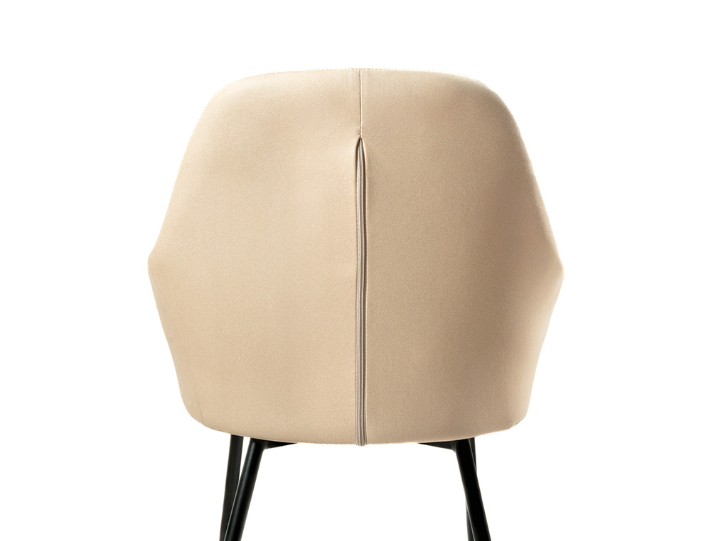 CHAISE CONFIDENT Q-CONNECT SIEMIONE BASE METALLIQUE HAUT MAX 820 LARG 570 PROF 580     COLORIS MARRON