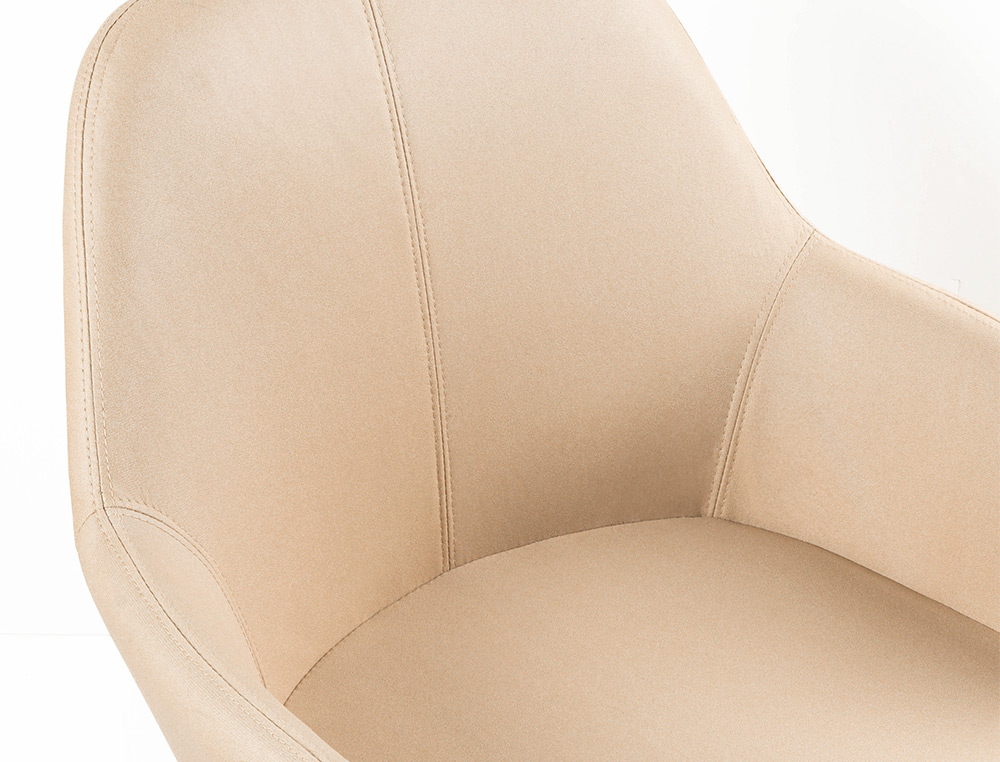 CHAISE CONFIDENT Q-CONNECT SIEMIONE BASE METALLIQUE HAUT MAX 820 LARG 570 PROF 580     COLORIS MARRON