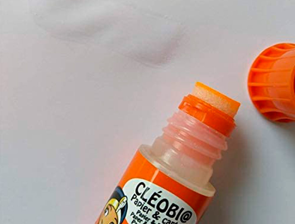 COLLE SCOLAIRE CLÉOPÂTRE CLÉOBIO LIQUIDE FORTE PRISE DIFFÉRÉE ETENDEUR MOUSSE RECHARGEABLE FLACON 25G