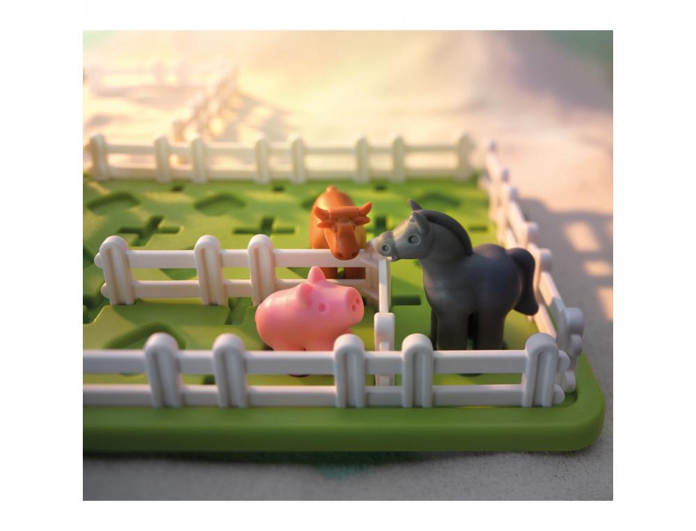 JEU INTERDACTA IL ETAIT UNE FERME 1 PLAN DE JEU + 2       CHEVAUX + 2 VACHES + 2        MOUTONS + 2 COCHONS + 3