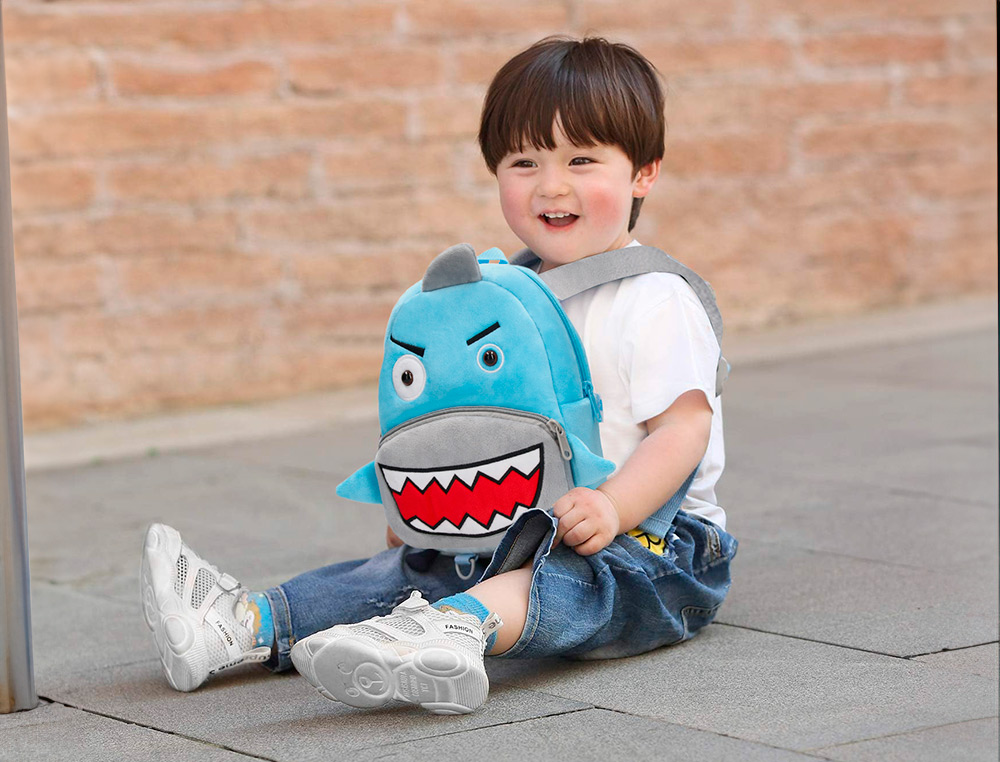 SAC A DOS LIDERPAPEL BABY FINITION PELUCHE REQUIN       260X100X240MM