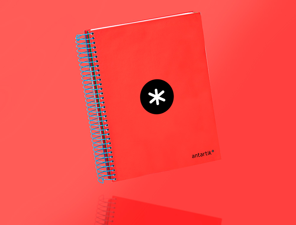 CAHIER SPIRALE ANTARTIK A5 240P 90G COUVERTURE REMBORDEE QUADRILLAGE 5MM 6 TROUS COIL-LOCK COLORIS ROUGE