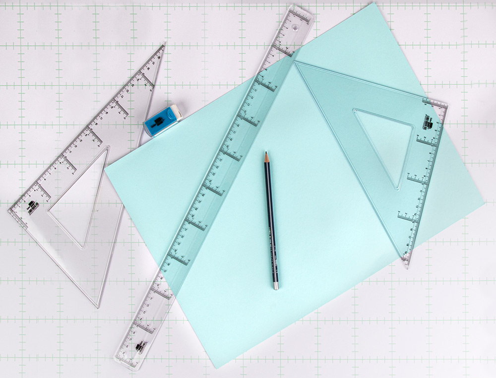 RGLE LIDERPAPEL GRADUATION VERTICALE HORIZONTALE 50CM BORD BISEAUT GAMME CRISTAL TRANSPARENTE CONOMIQUE