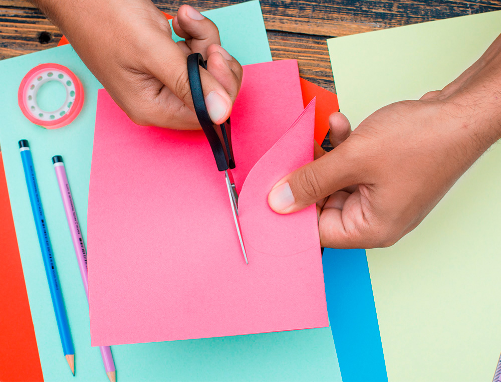 PAPIER COULEUR Q-CONNECT MULTIFONCTION A4 80G/M2 UNICOLORE ROUGE INTENSE RAMETTE 500 FEUILLES