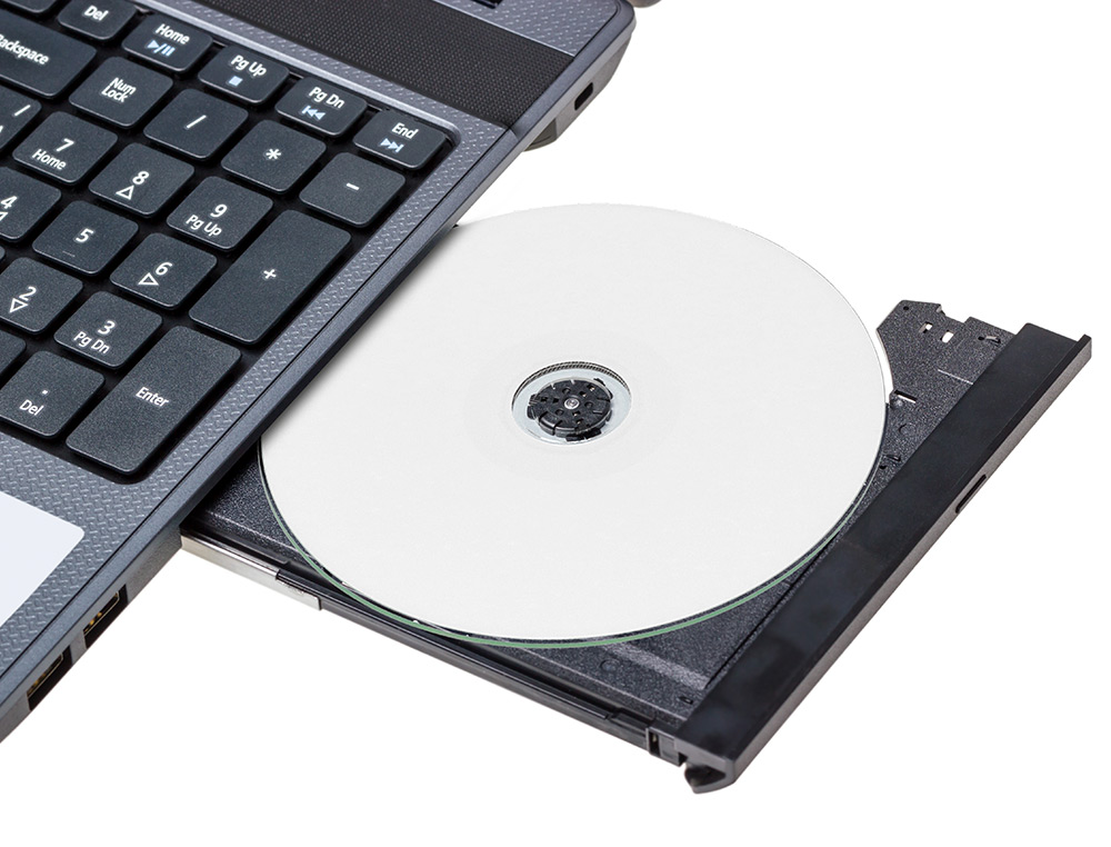 CD-R Q-CONNECT CAPACIT 700MB 80MIN VITESSE 52X FIABLE GRANDE CAPACIT TOUR 50 UNITS